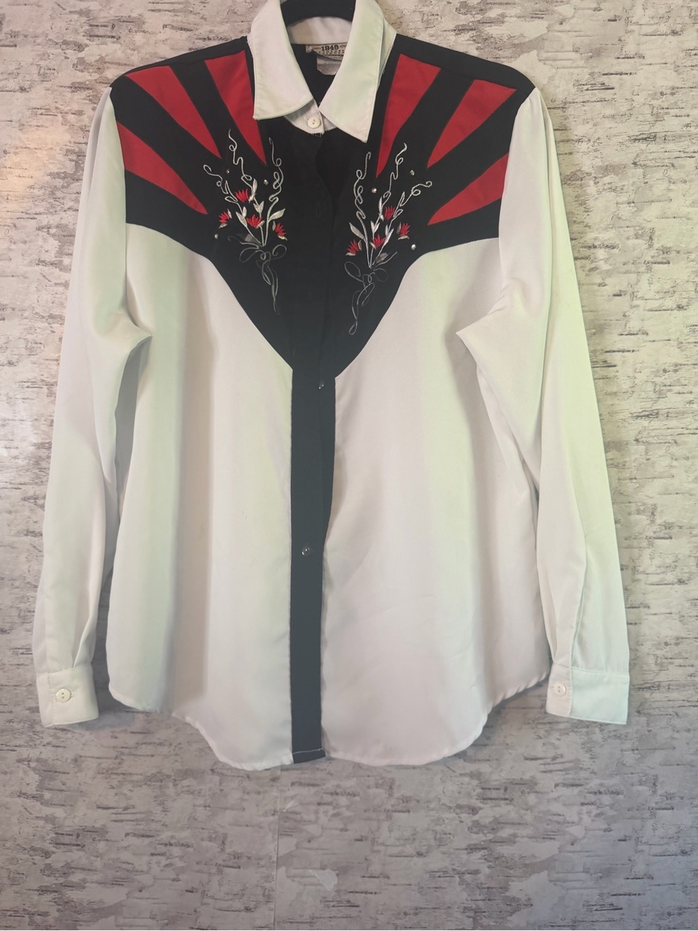 Made in the USA Western-Inspired Ranchwear Button-Up Top with Black & Red Yoke